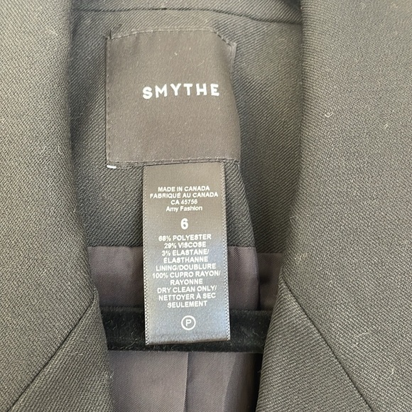 SMYTHE CONVERTIBLE BLAZER WITH GOLD EPAULETTES - Picture 2 of 10